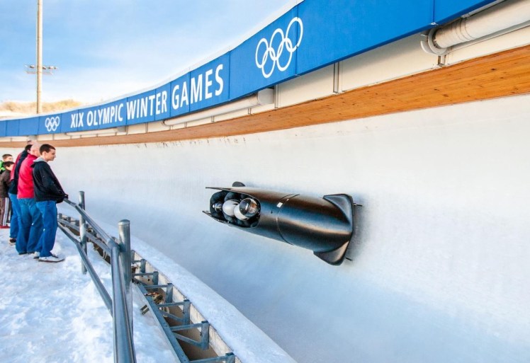 9ED1F25F-710F-4B96-BBC7-2CD6D04E1097